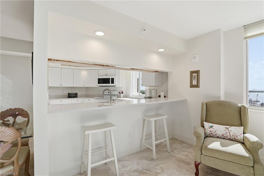 4753 Estero Blvd 502 Property Photo 10
