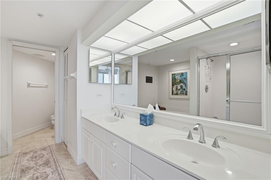 4753 Estero Blvd 502 Property Photo 19
