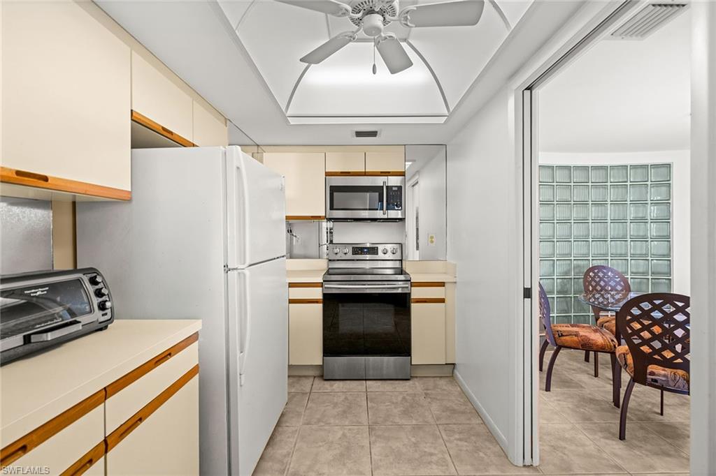 4751 Gulf Shore Blvd N 1602 Property Photo 7