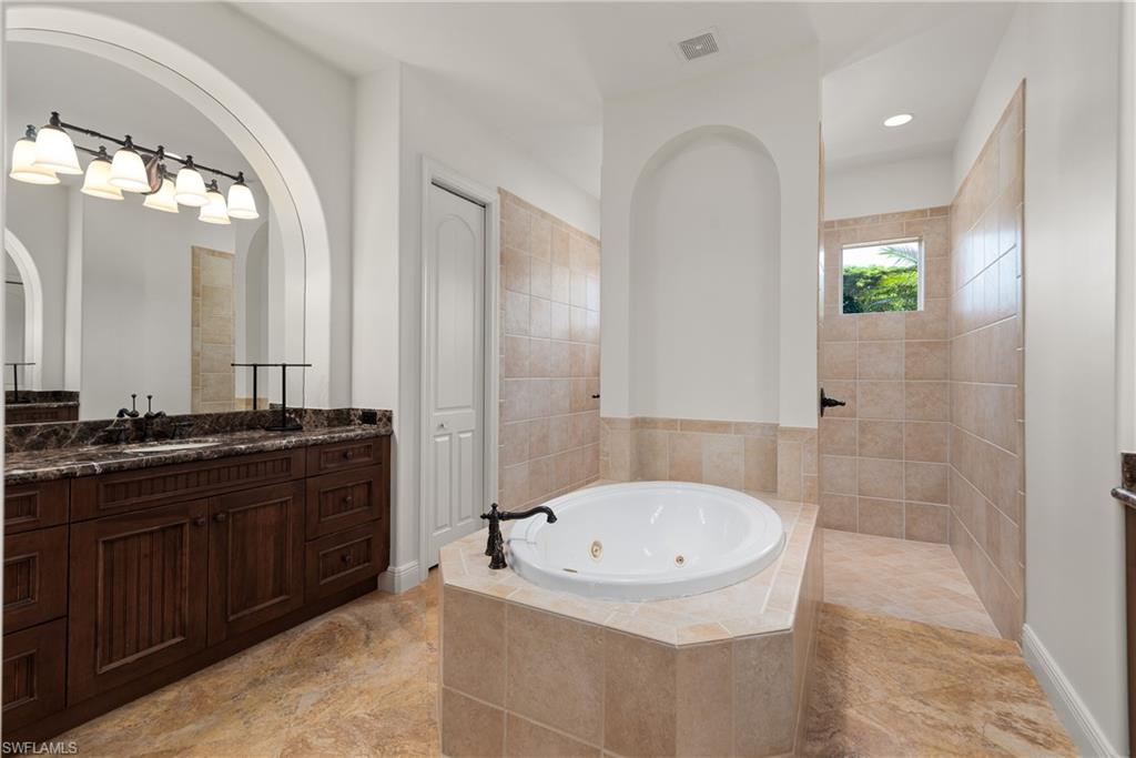 5758 Hammock Isles Dr Property Photo 23