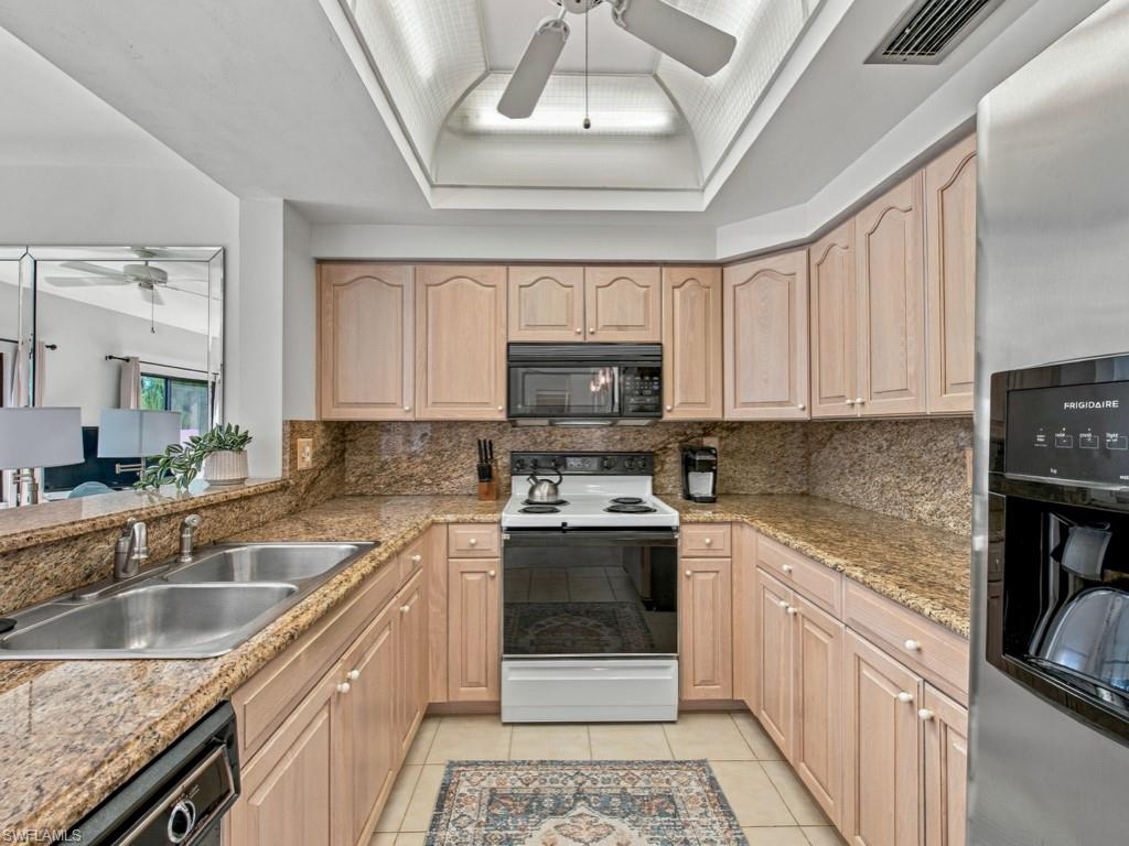 6770 Pelican Bay Blvd 231 Property Photo 6