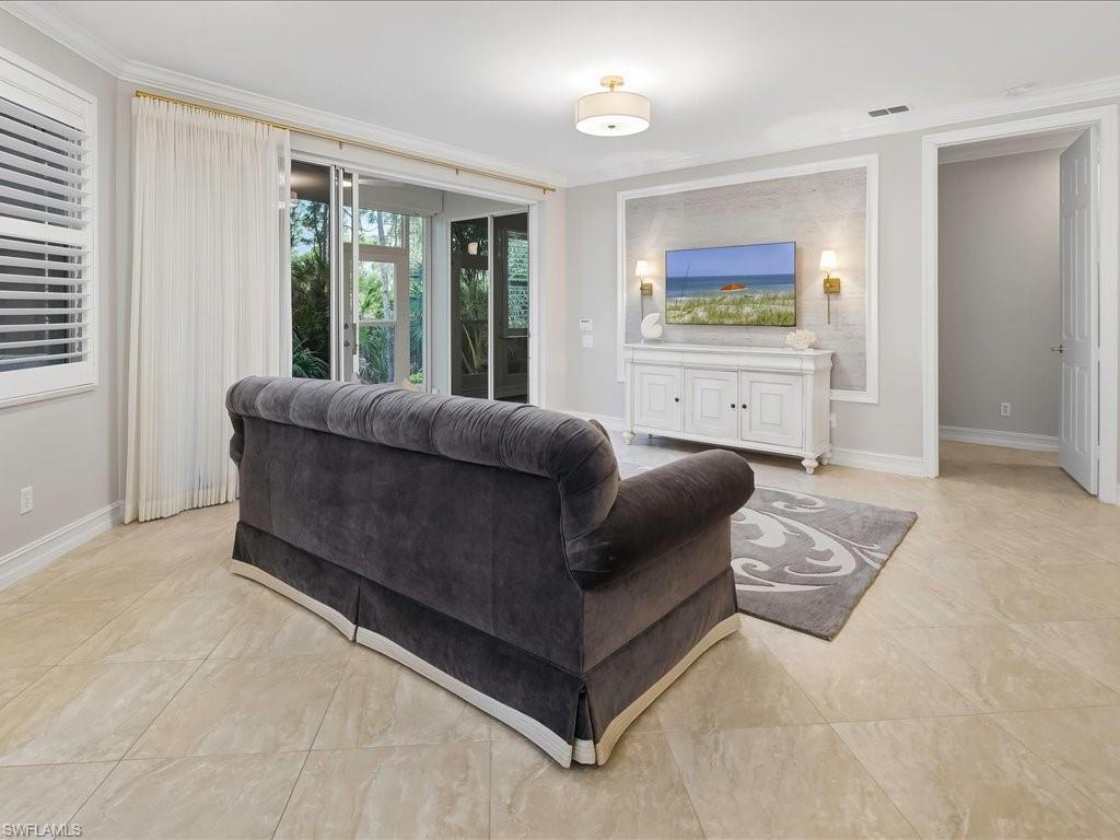 905 Carrick Bend Cir 101 Property Photo 7