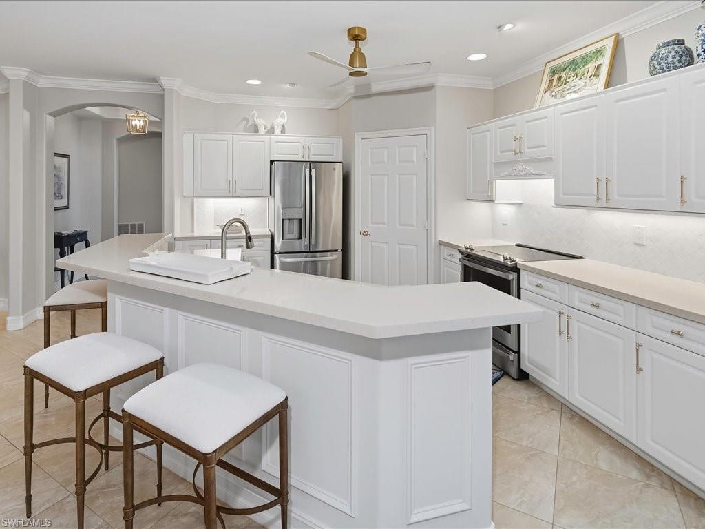 905 Carrick Bend Cir 101 Property Photo 16
