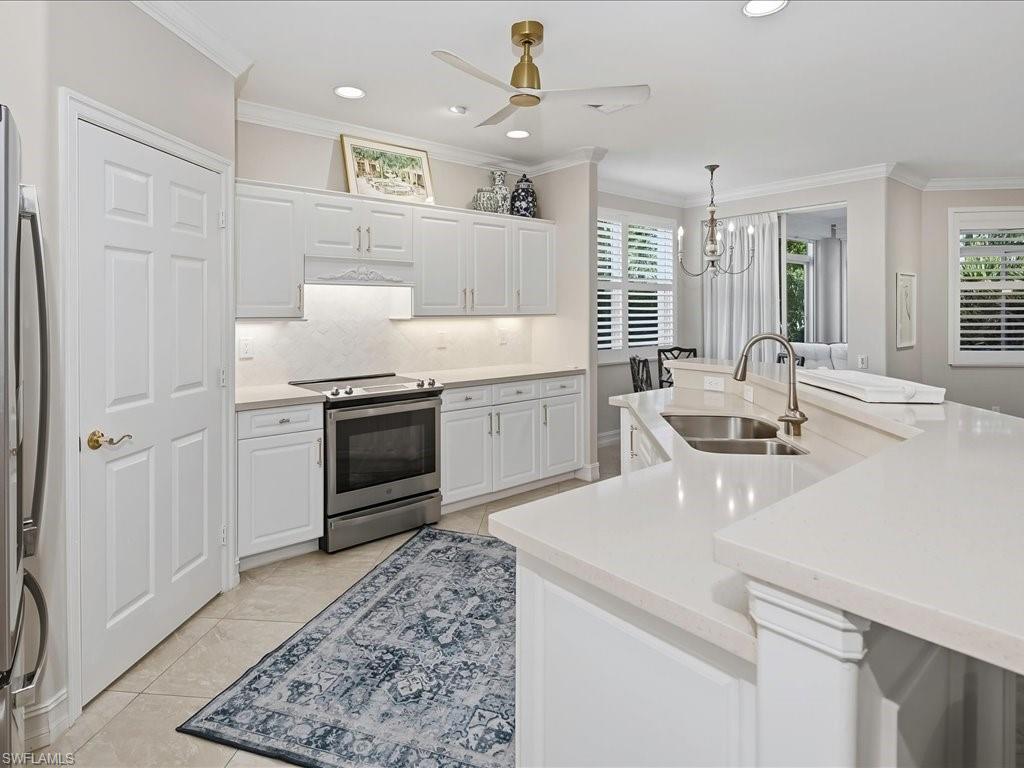 905 Carrick Bend Cir 101 Property Photo 18