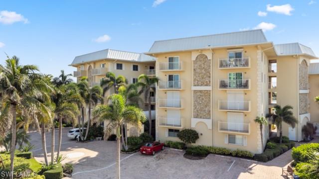 3000 Gulf Shore Blvd N 104 Property Photo 27