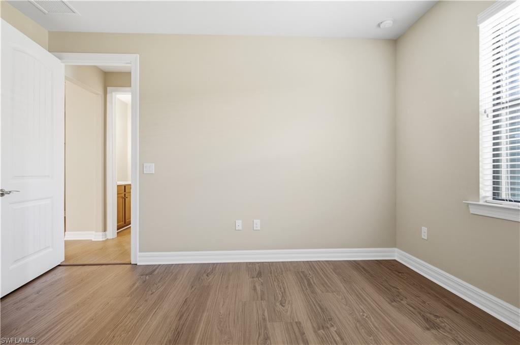 10886 Dennington Rd Property Photo 31