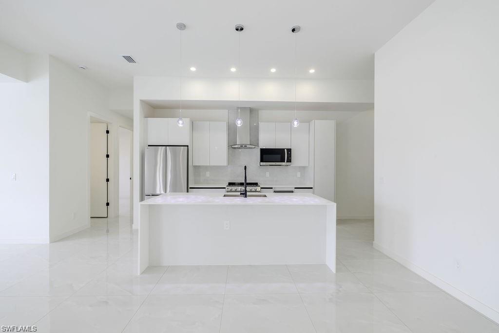 226037021 Property Photo 1
