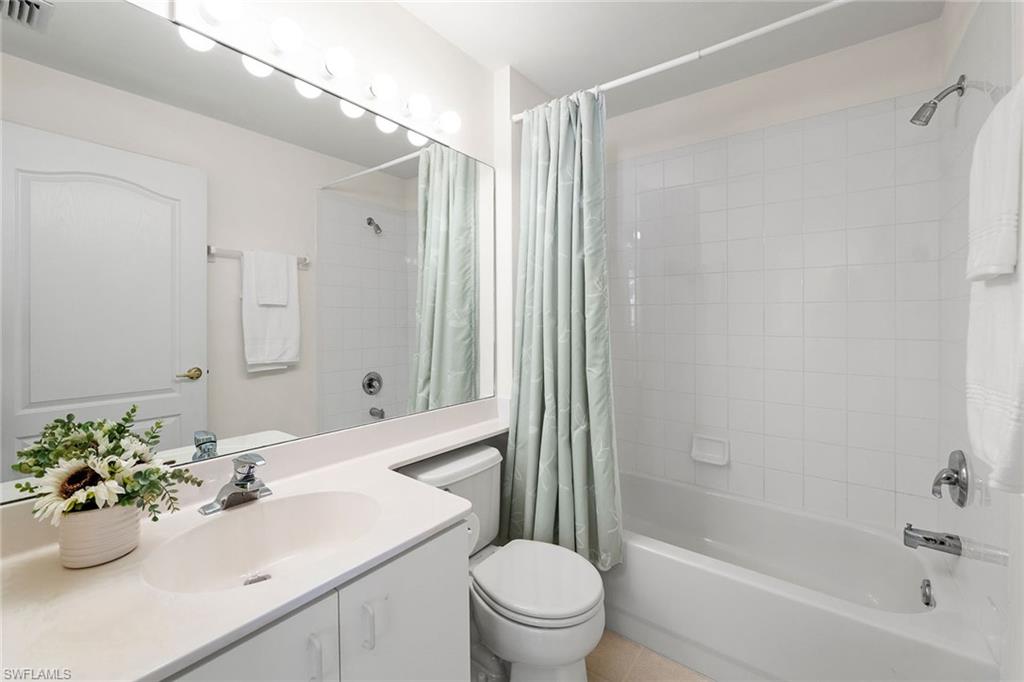 9060 Spring Run Blvd 205 Property Photo 26