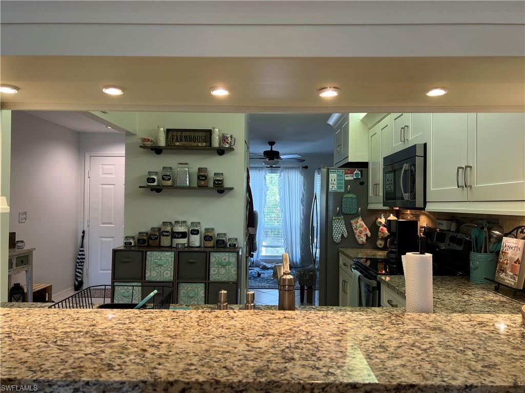 1140 Sarah Jean Cir 205 Property Photo 14