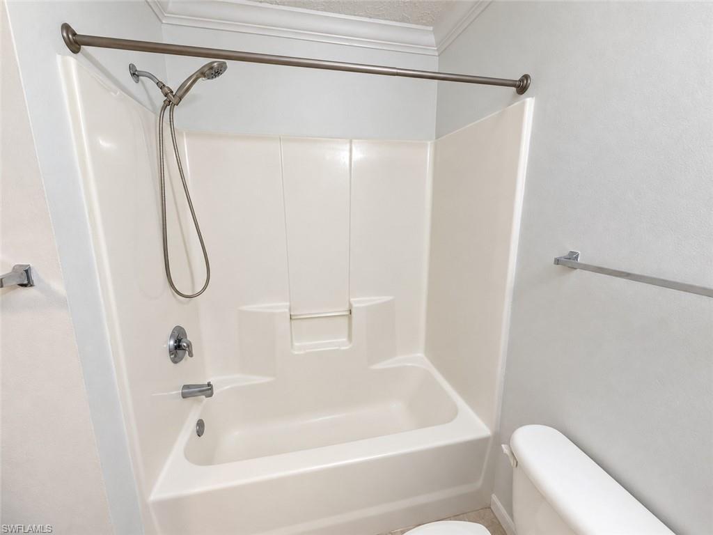 182 Leawood Cir Property Photo 17