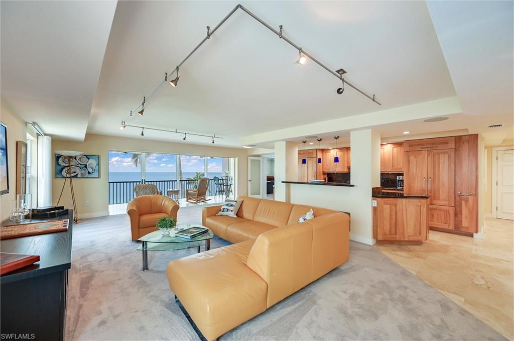 1275 Gulf Shore Blvd N 601 Property Photo 6