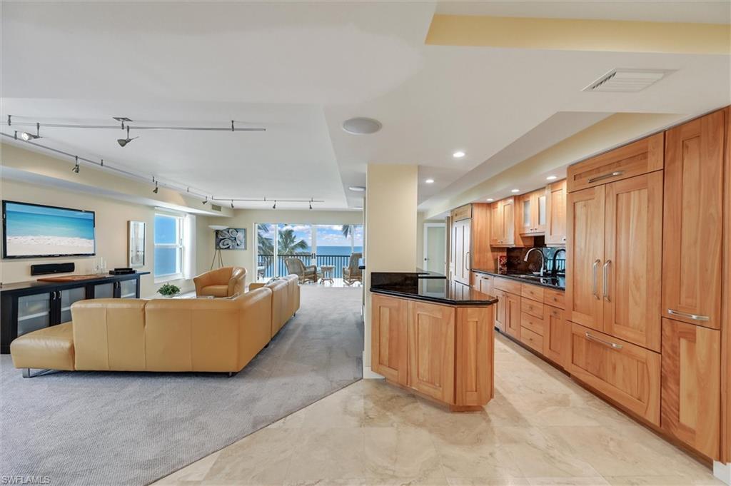 1275 Gulf Shore Blvd N 601 Property Photo 11