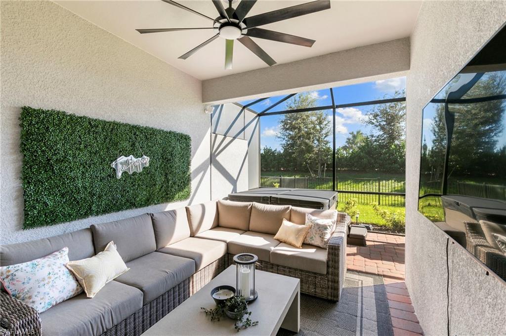 2340 Dragonfruit Way Property Photo 23