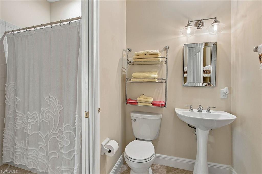 9086 Cascada Way 202 Property Photo 19