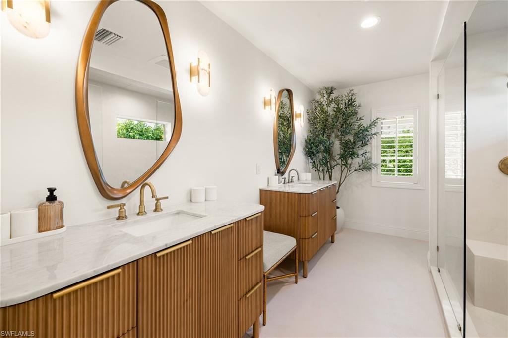 205 Spring Line Dr Property Photo 18