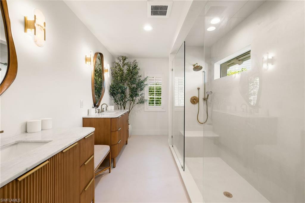 205 Spring Line Dr Property Photo 19