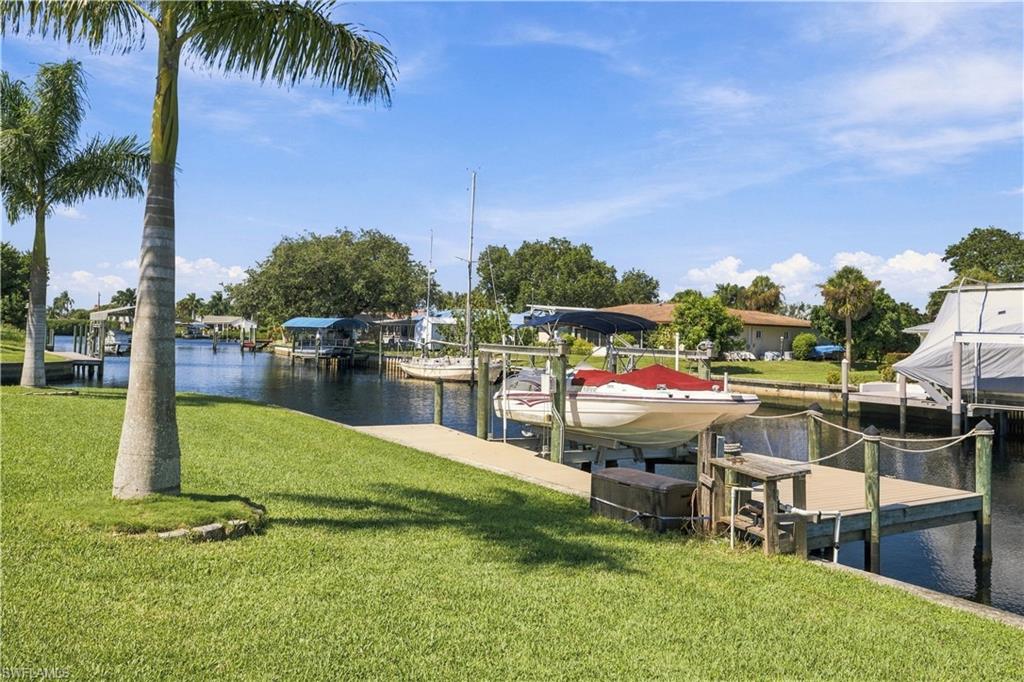 13518 Island Rd Property Photo 4
