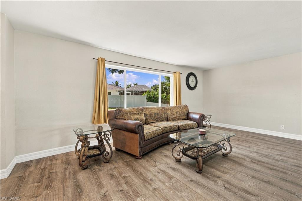 13518 Island Rd Property Photo 10