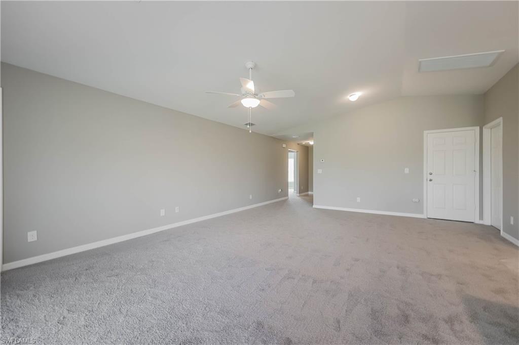 3114 70th St W Property Photo 12