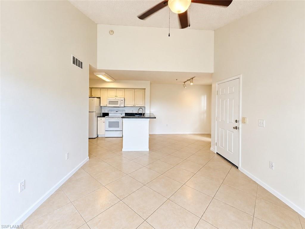 1150 Wildwood Lakes Blvd 202 Property Photo 7