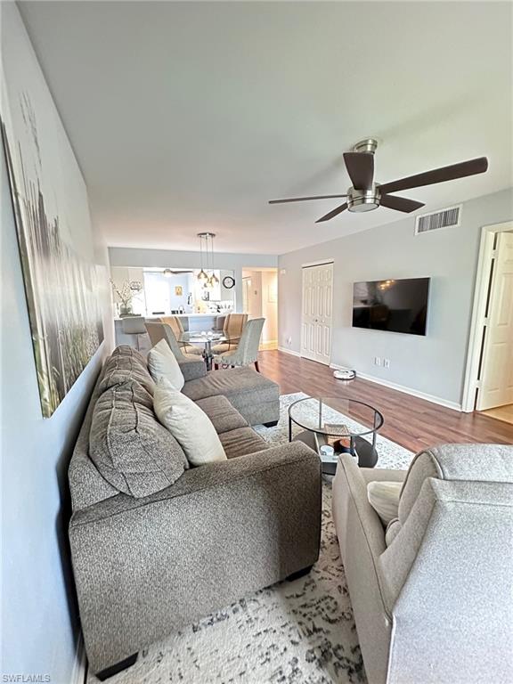 186 Pebble Shores Dr 103 Property Photo 5