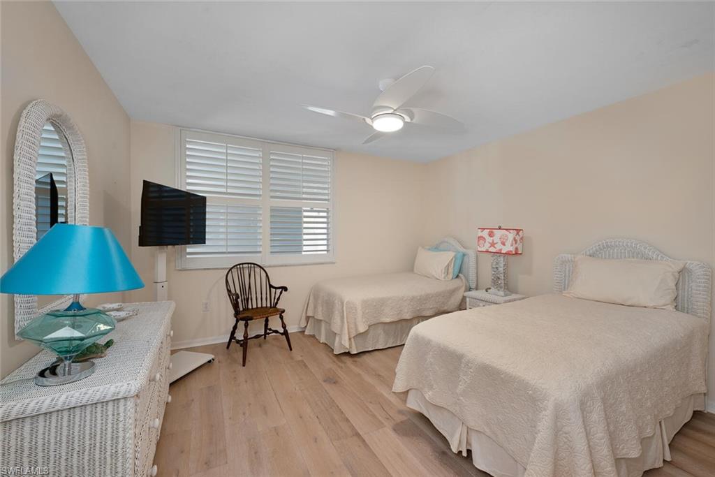 270 Naples Cove Dr 3304 Property Photo 10