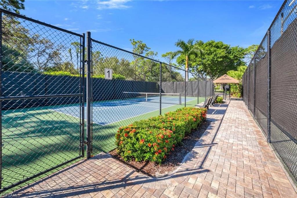 270 Naples Cove Dr 3304 Property Photo 15