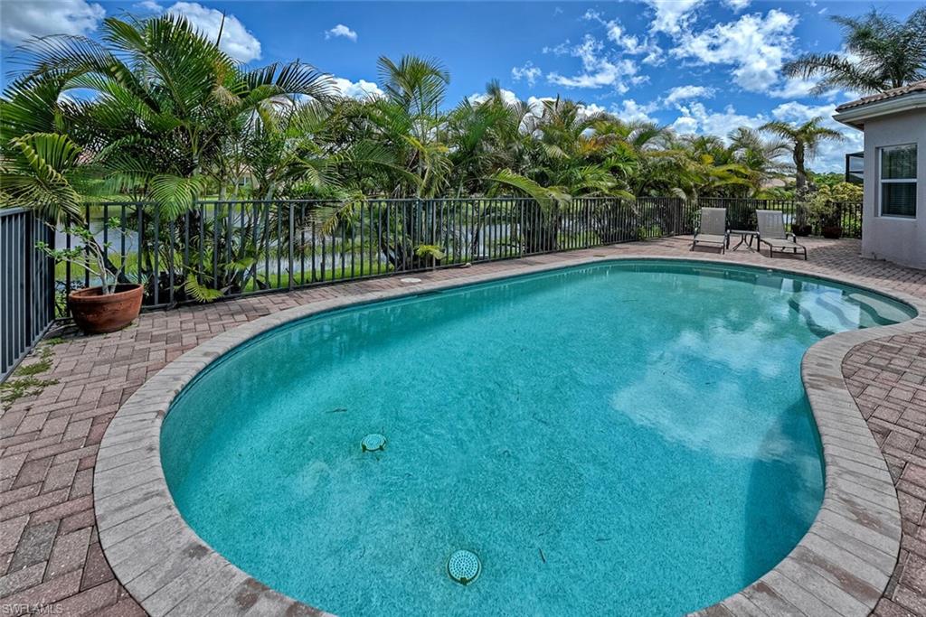 6623 Monterey Pt Property Photo 24