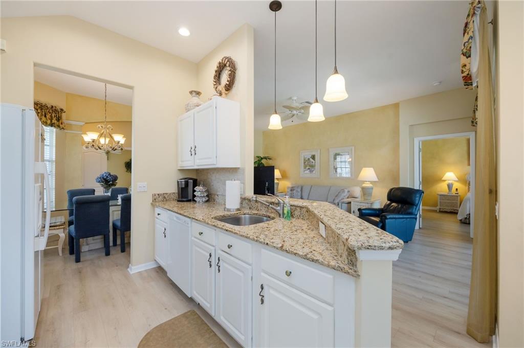 9270 Spring Run Blvd Property Photo 8