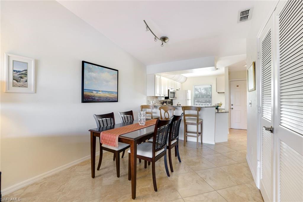 1325 Mainsail Dr 1211 Property Photo 5