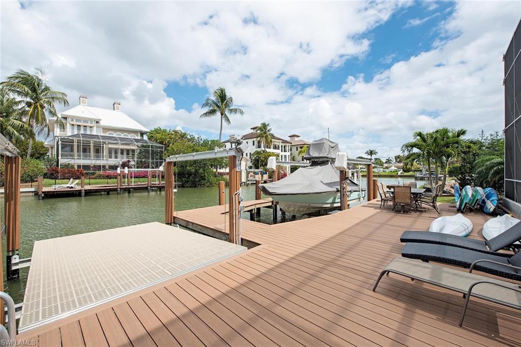 437 Trade Winds Ave Property Photo 25