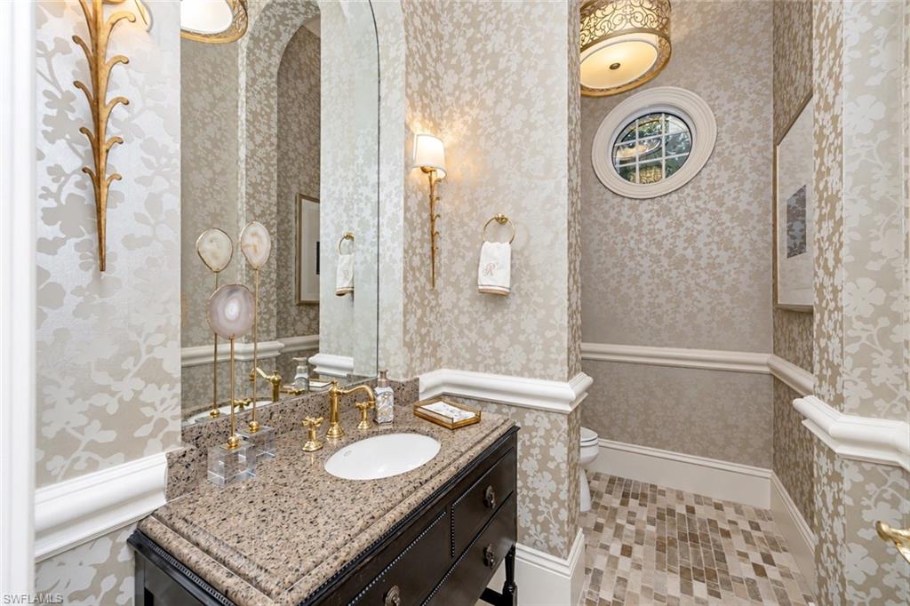 9880 Brassie Bend Property Photo 41