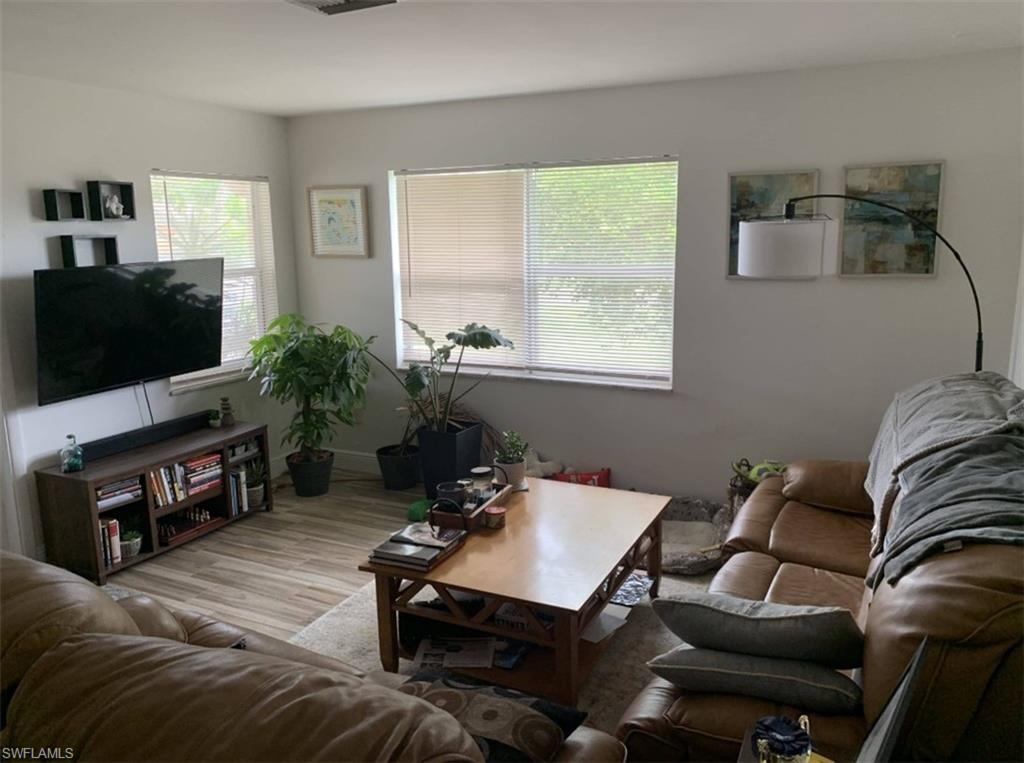 3687 Seagrape Ave Property Photo 2