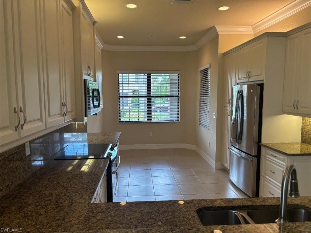 13644 Mandarin Cir Property Photo 5
