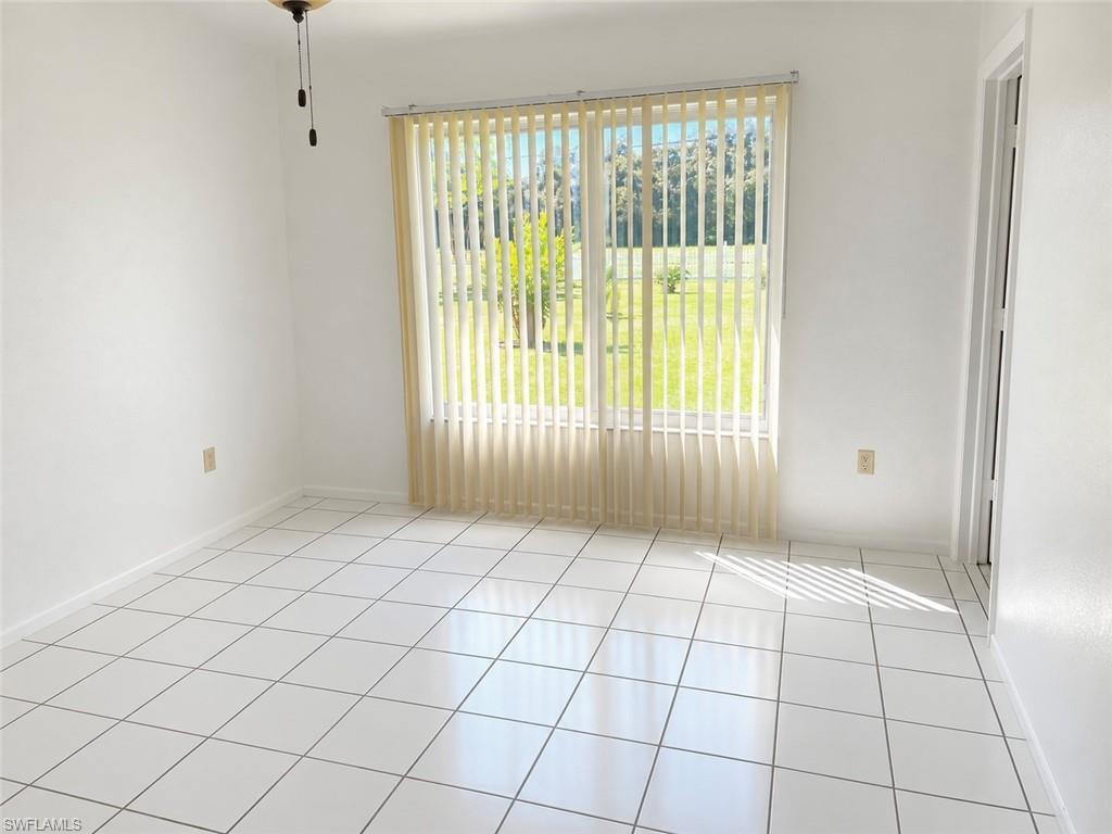 4031 Edgewater Cir Property Photo 9