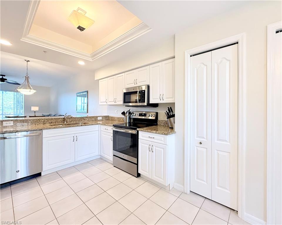 8605 Naples Heritage Dr 212 Property Photo 6