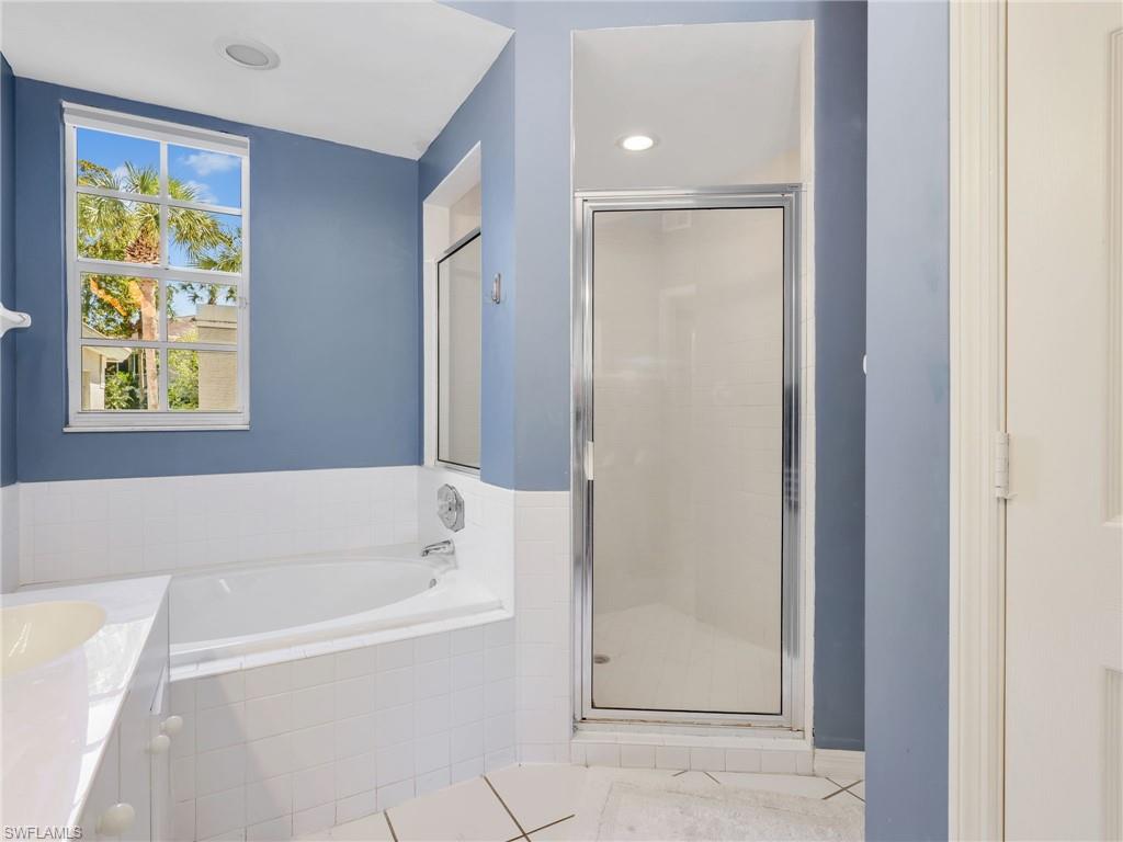 25220 Pelican Creek Cir 102 Property Photo 23