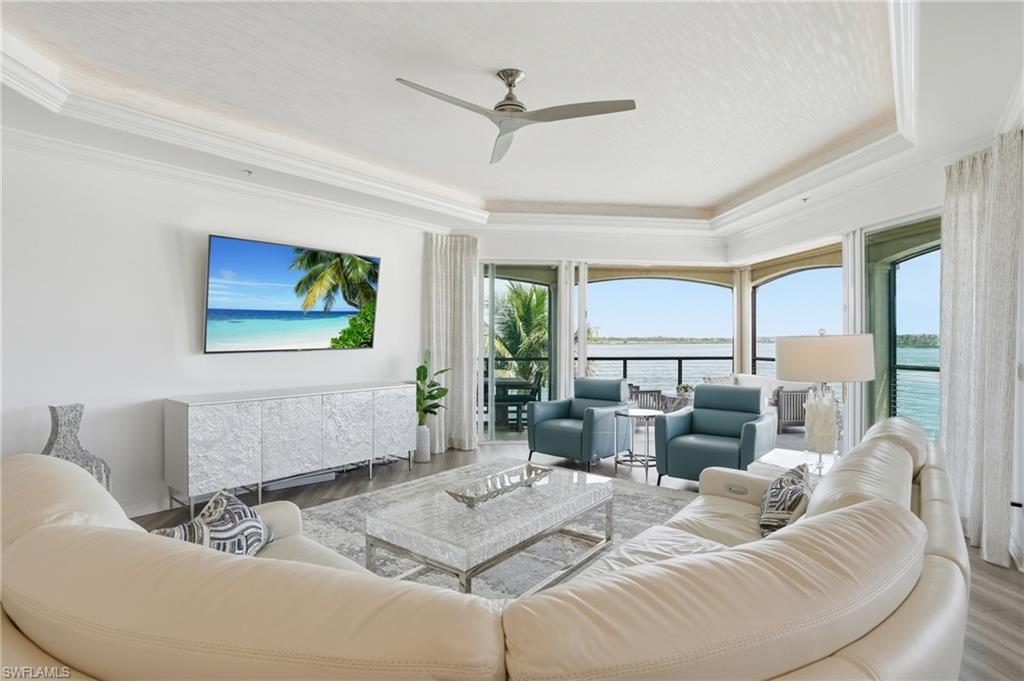 17701 Via Bella Acqua Ct 703 Property Photo 8