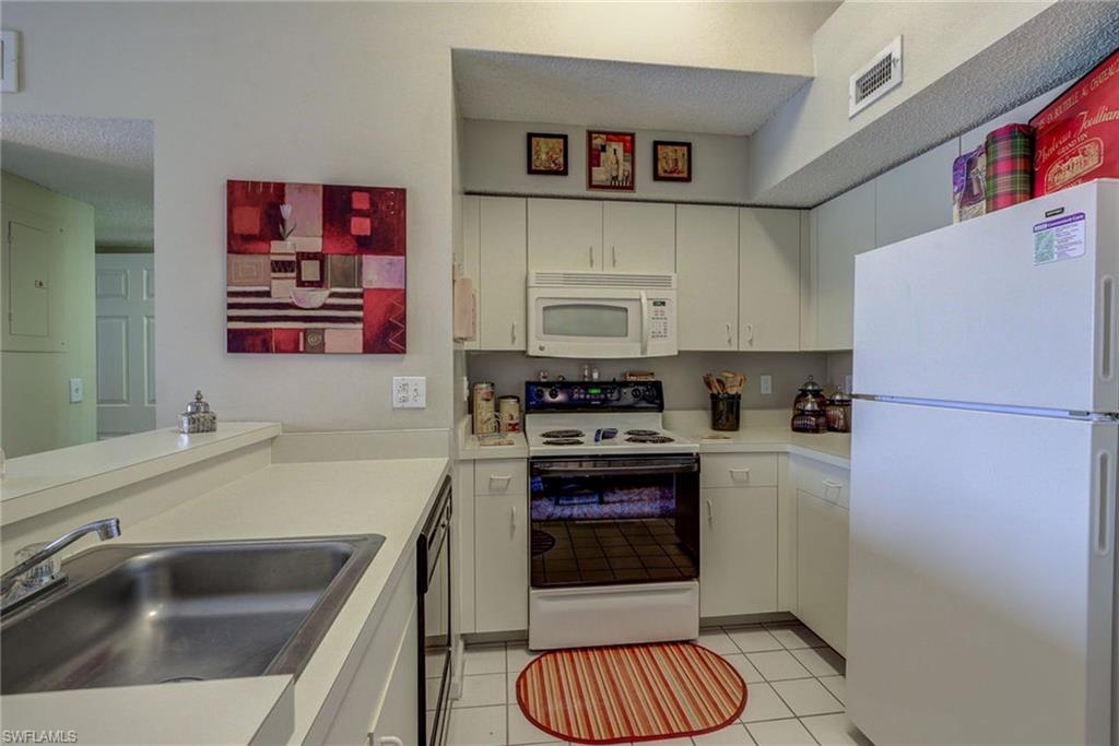 13545 Eagle Ridge Dr 827 Property Photo 10