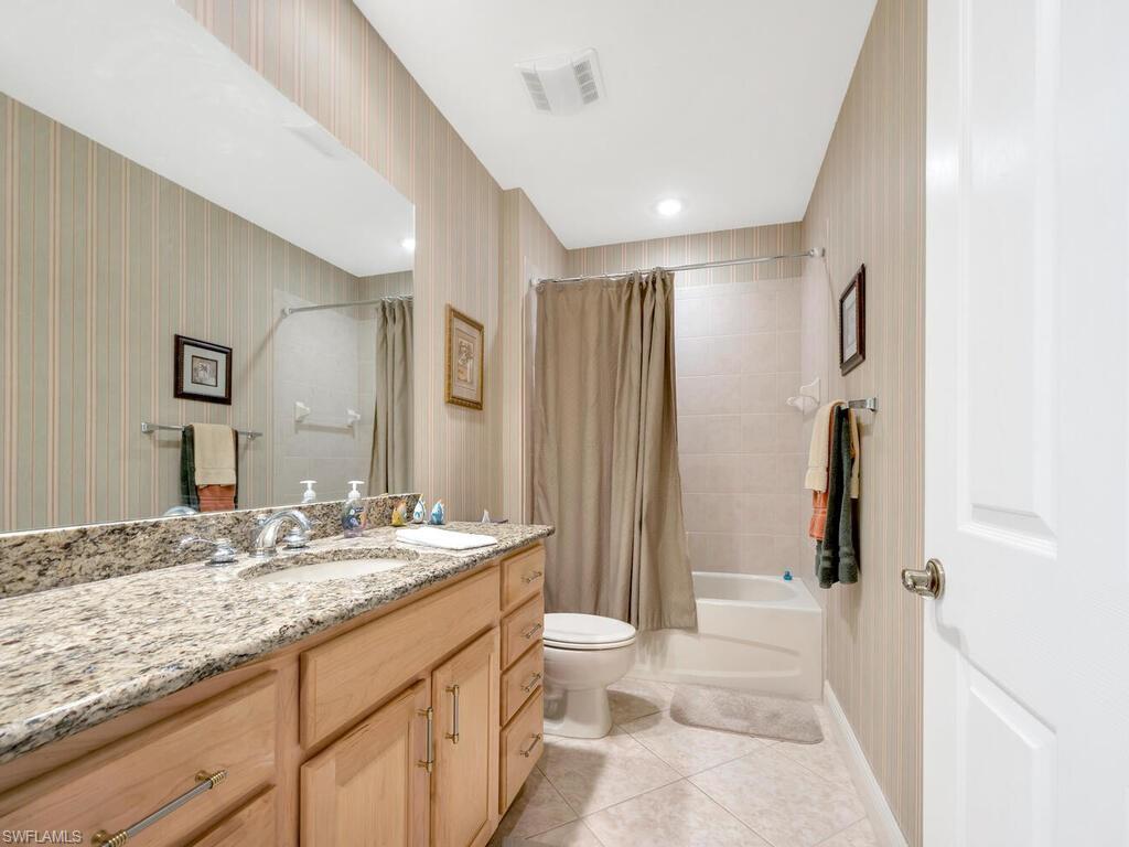 10540 Marino Pointe Dr 301 Property Photo 17