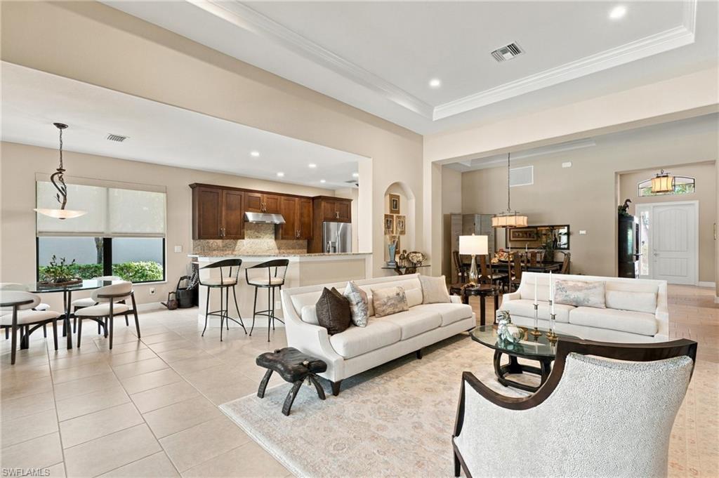 28428 San Amaro Dr Property Photo 4