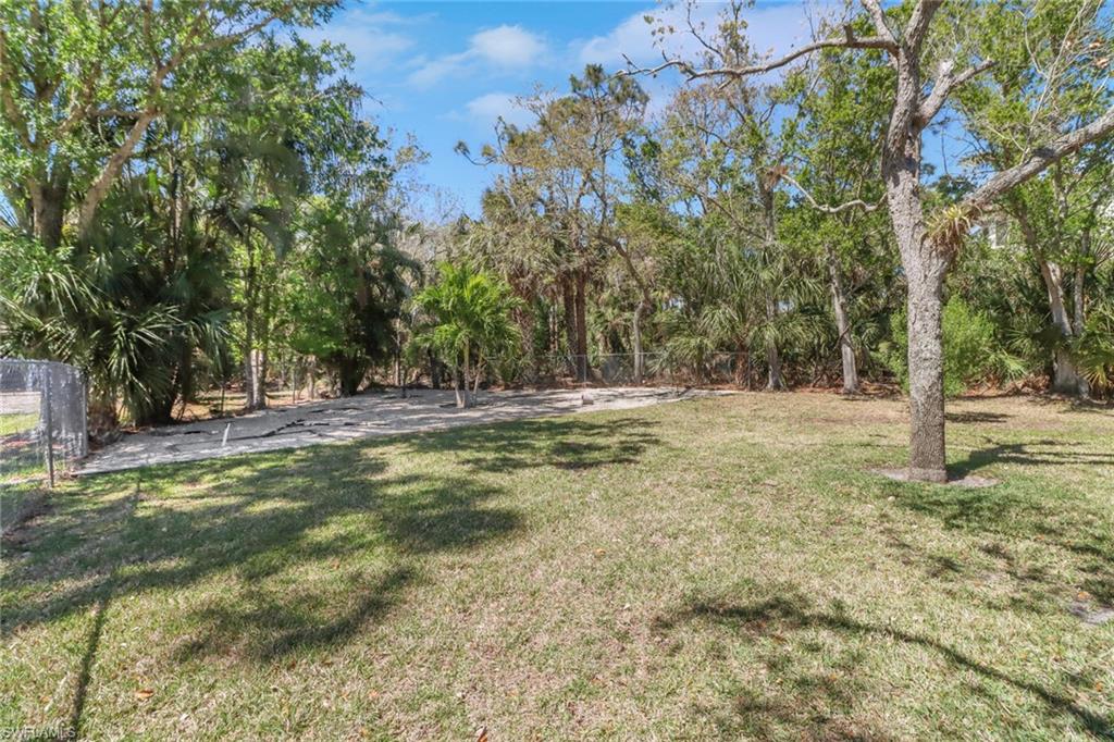 4764 Pembrooke Ln Property Photo 22