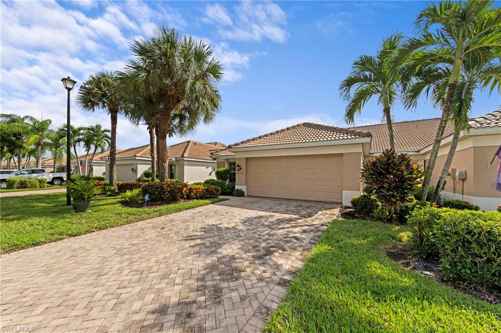 10083 Colonial Country Club Blvd Property Photo 32