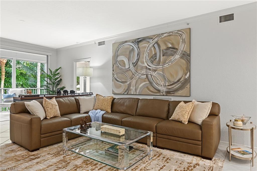7741 Pebble Creek Cir 102 Property Photo 7