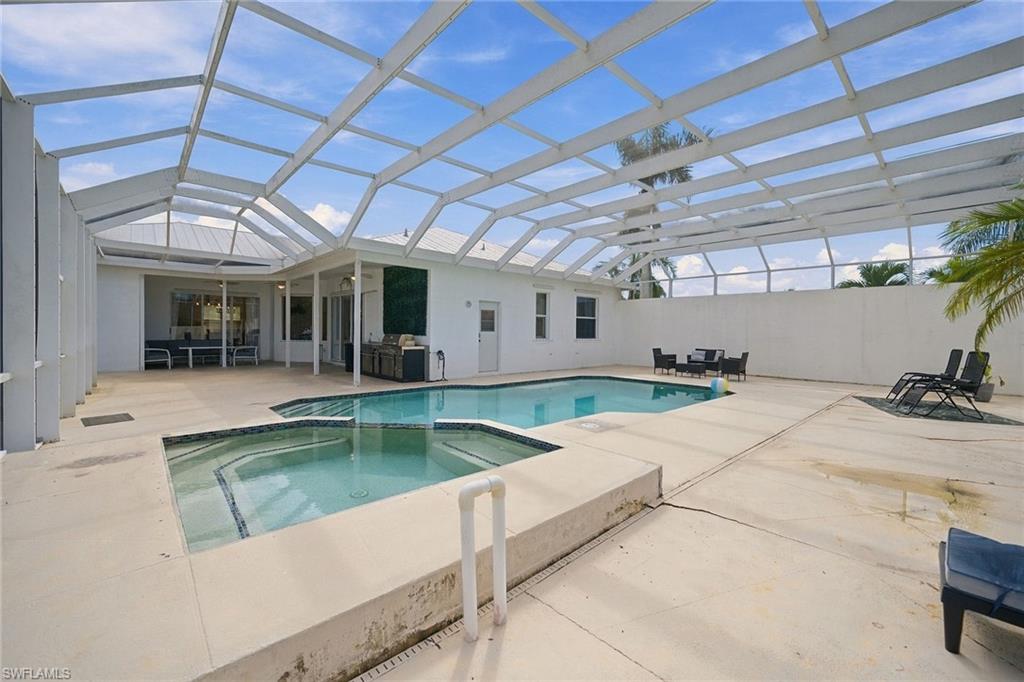 290 Heathwood Dr Property Photo 35