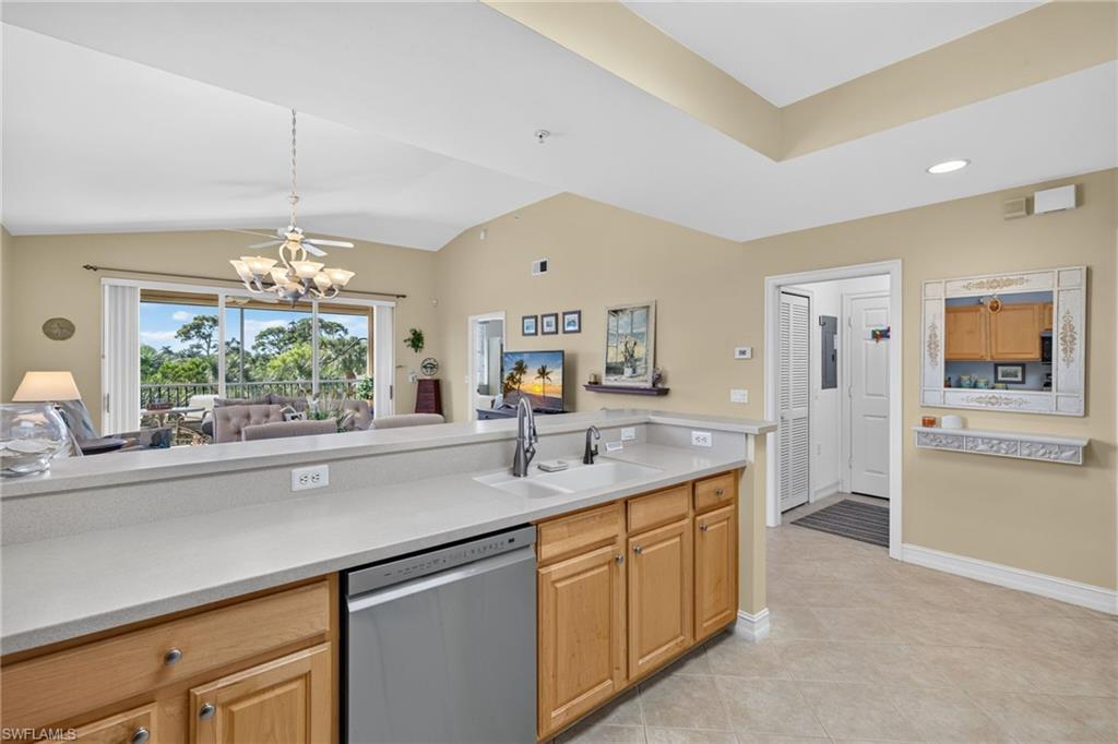 20922 Island Sound Cir 301 Property Photo 12