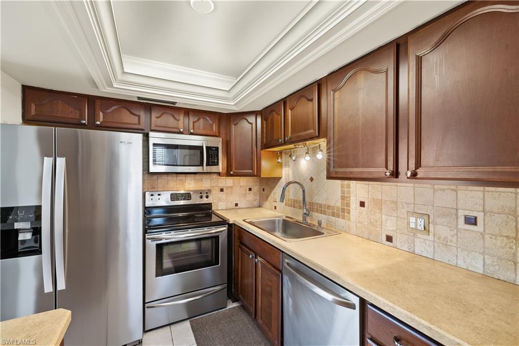 1400 Pompei Ln 1 Property Photo 5