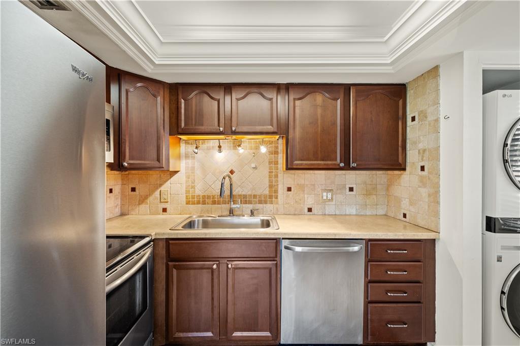 1400 Pompei Ln 1 Property Photo 8