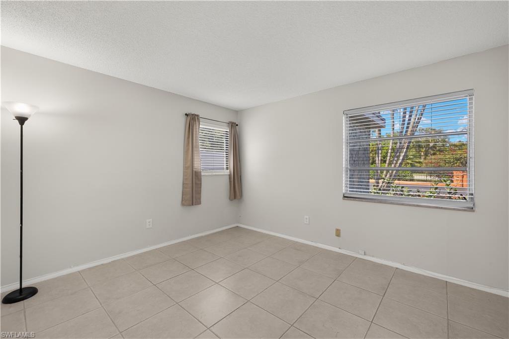 1400 Pompei Ln 1 Property Photo 15