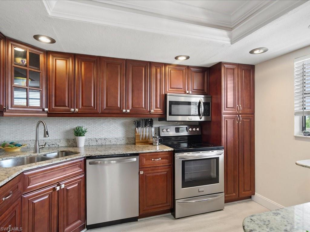 9395 Pennsylvania Ave 20 Property Photo 8